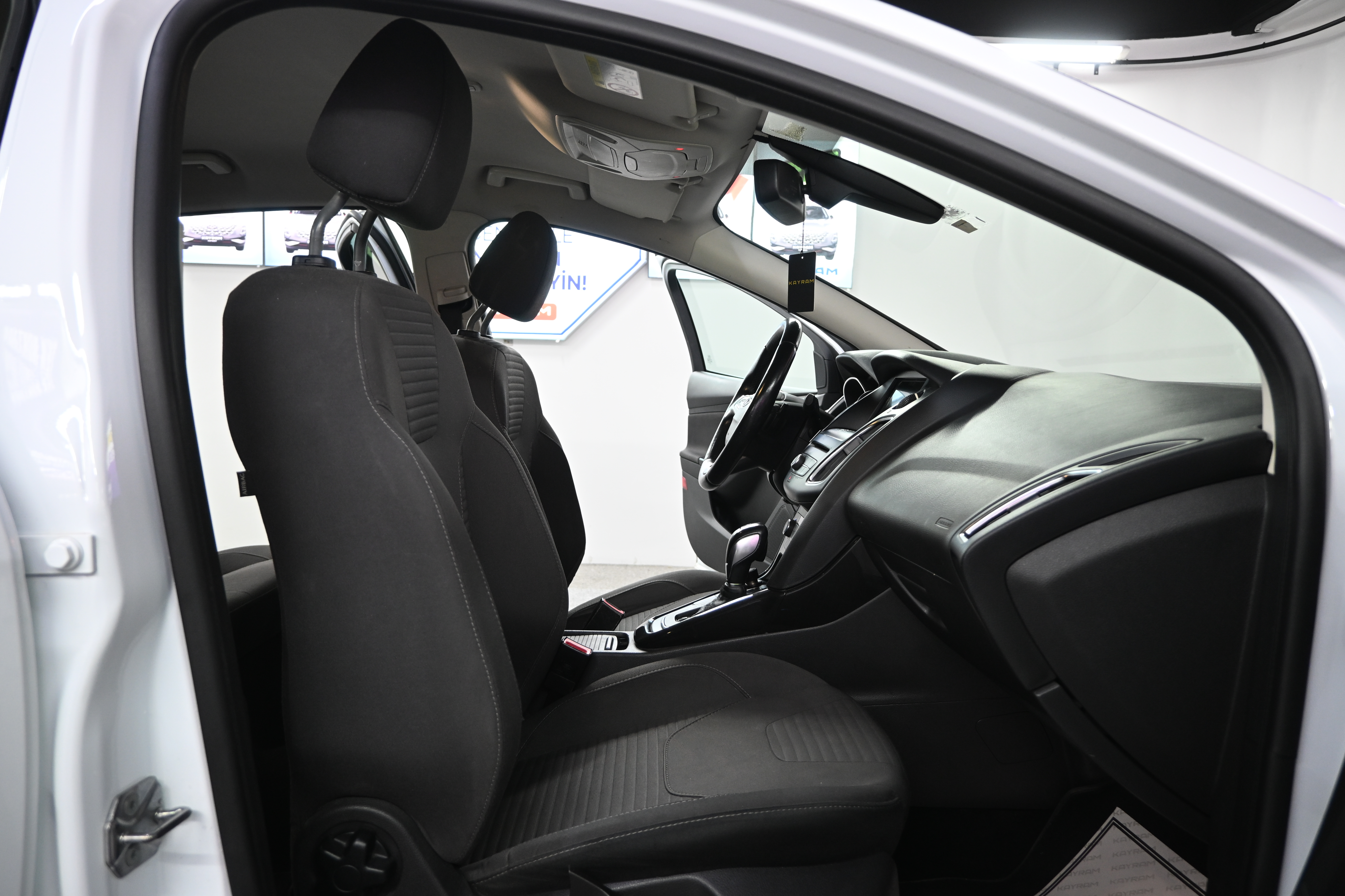 Araç görüntüsü 12
