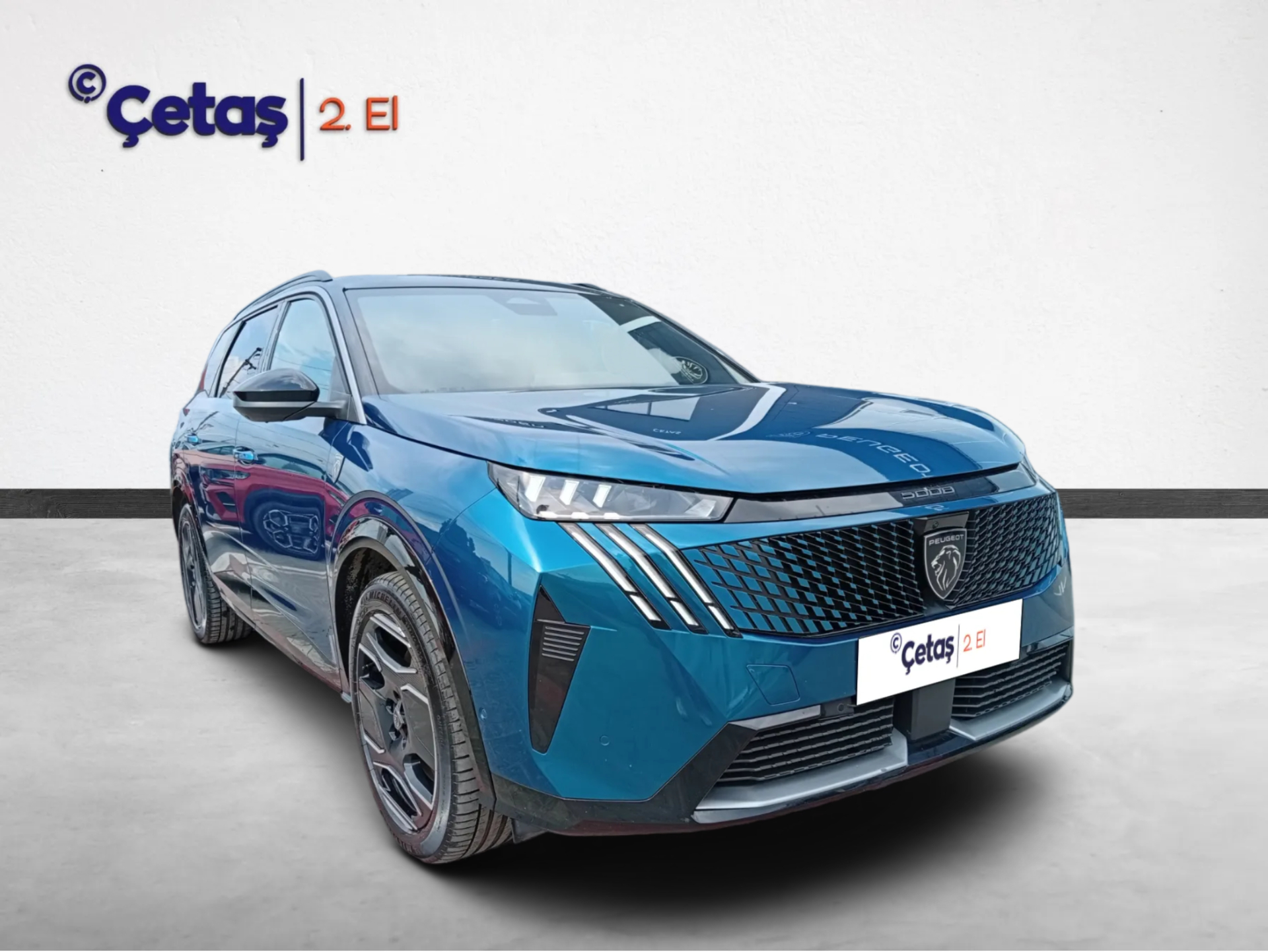 Peugeot 5008 73kWh Gt 210HP 2024