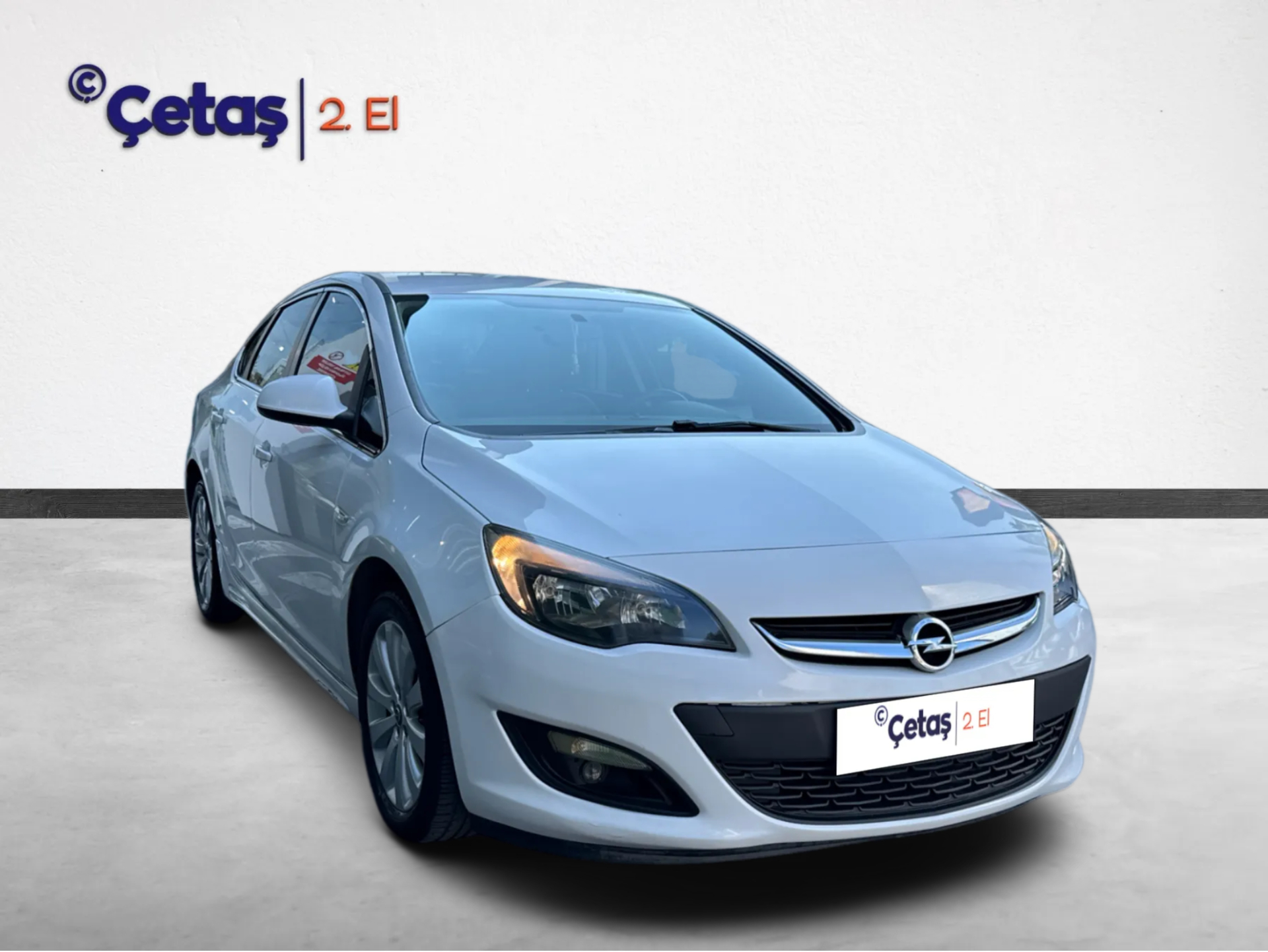 Opel Astra Sedan 1.4 Turbo Edition Plus 140HP 2020