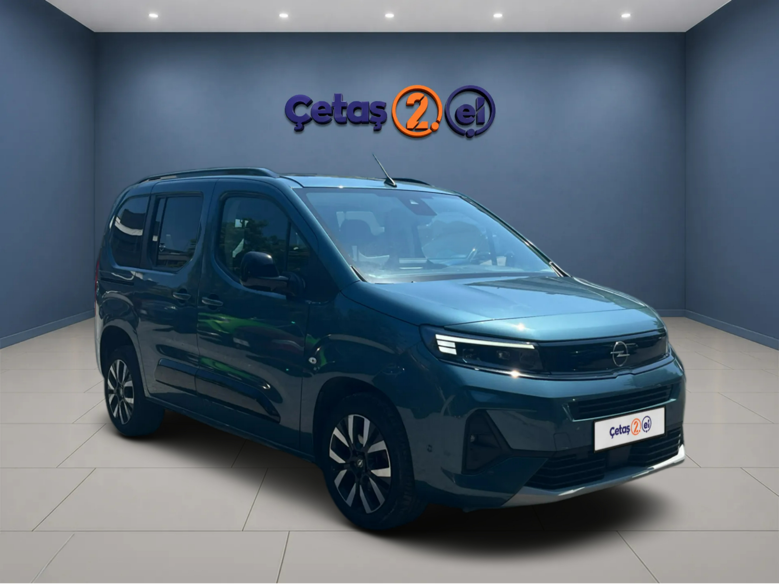 Opel Combo 1.5 Ultimate 130HP 2024