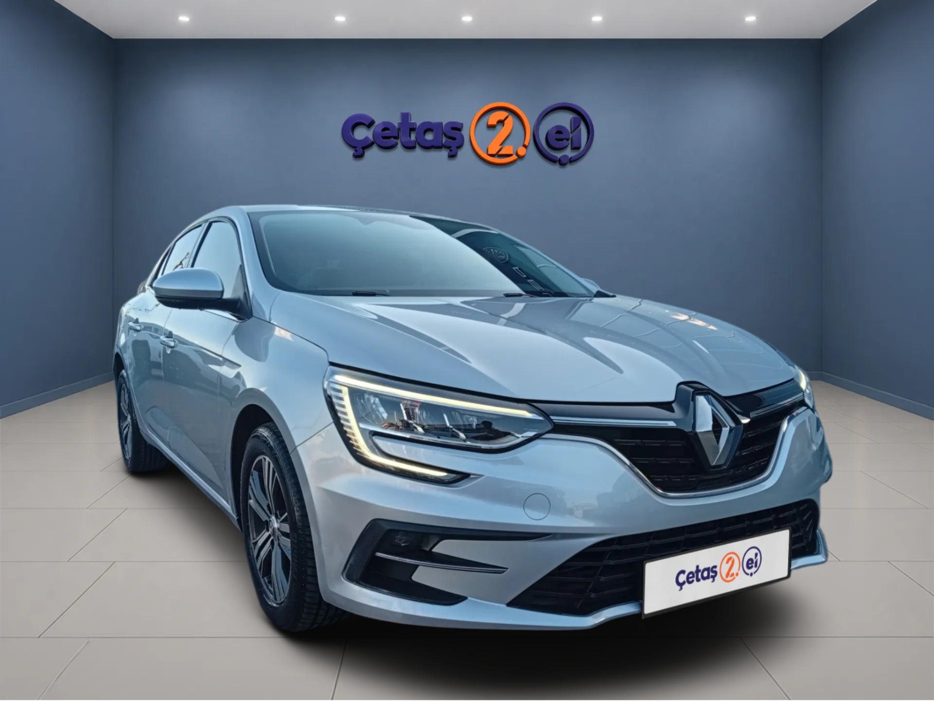 Renault Megane Sedan 1.3 Tce Touch Edc 140HP 2024